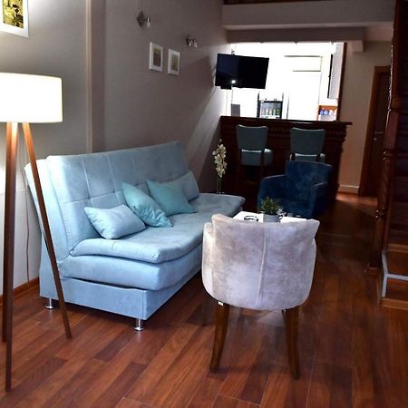 גורני מילנובץ Apartman Royal מראה חיצוני תמונה