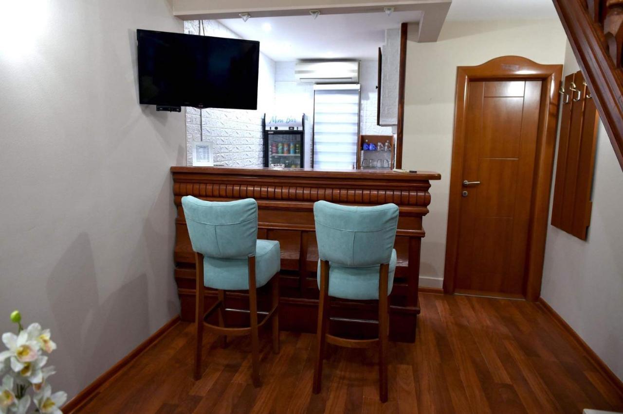 גורני מילנובץ Apartman Royal מראה חיצוני תמונה